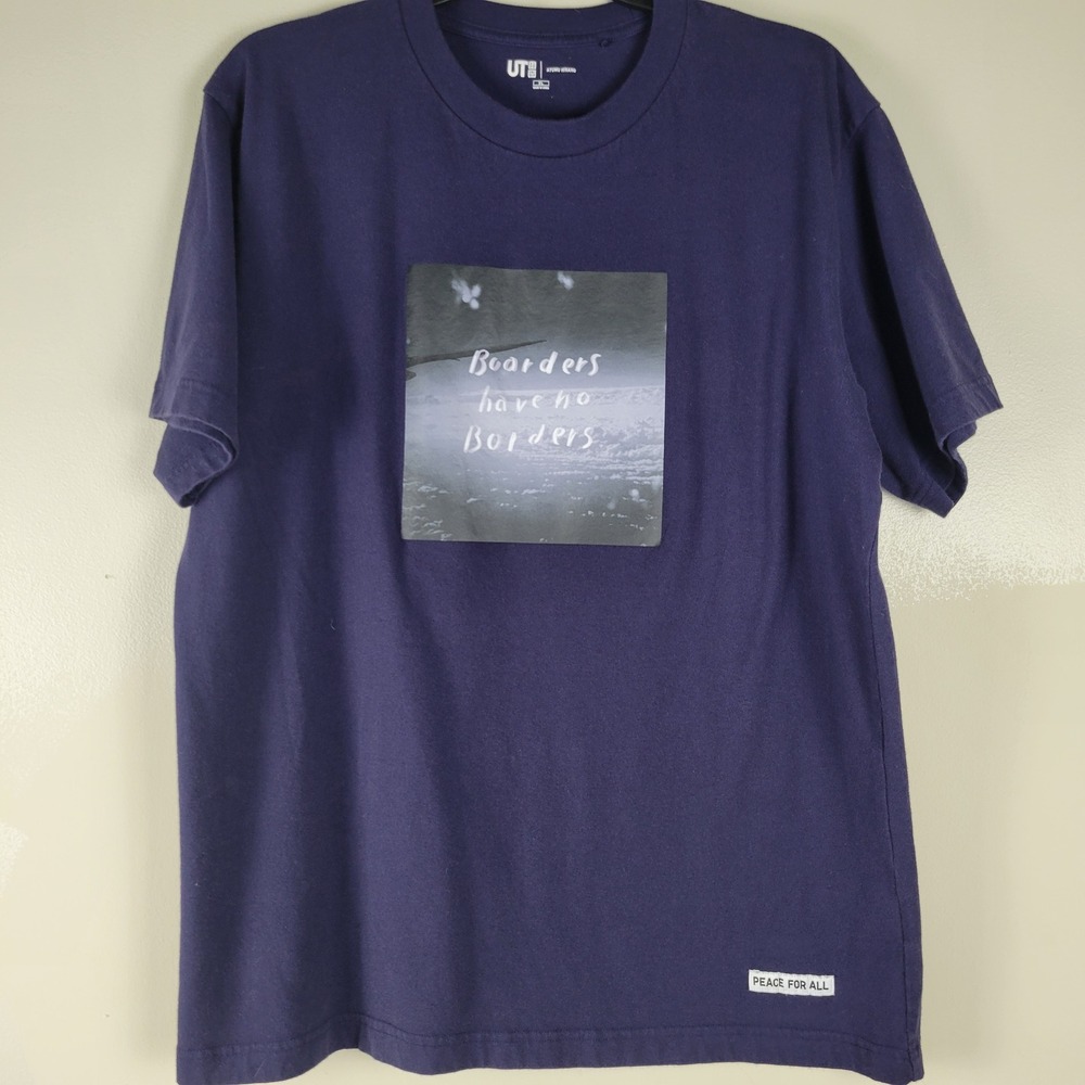 Uniqlo UT Ayumu Hirano Peace For All‎ Graphic T-Shirt Mens XL Navy Blue